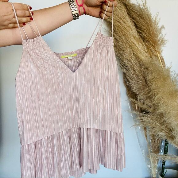 ANTHROPOLOGIE GIANNI BINI Blush Rose Pink Pleated Ruffle Drop Tank Top Blouse XS - Picture 6 of 11